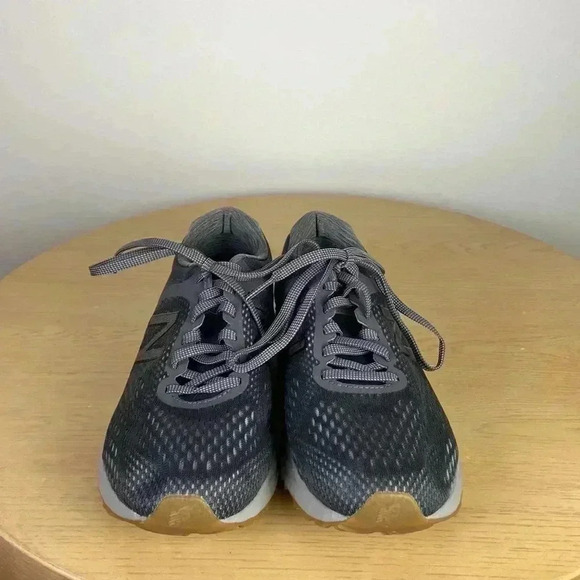 New Balance Fresh Foam Arishi Men 8 Lace-Up Athletic Shoes Casual Sporty Sneaker - Picture 2 of 9